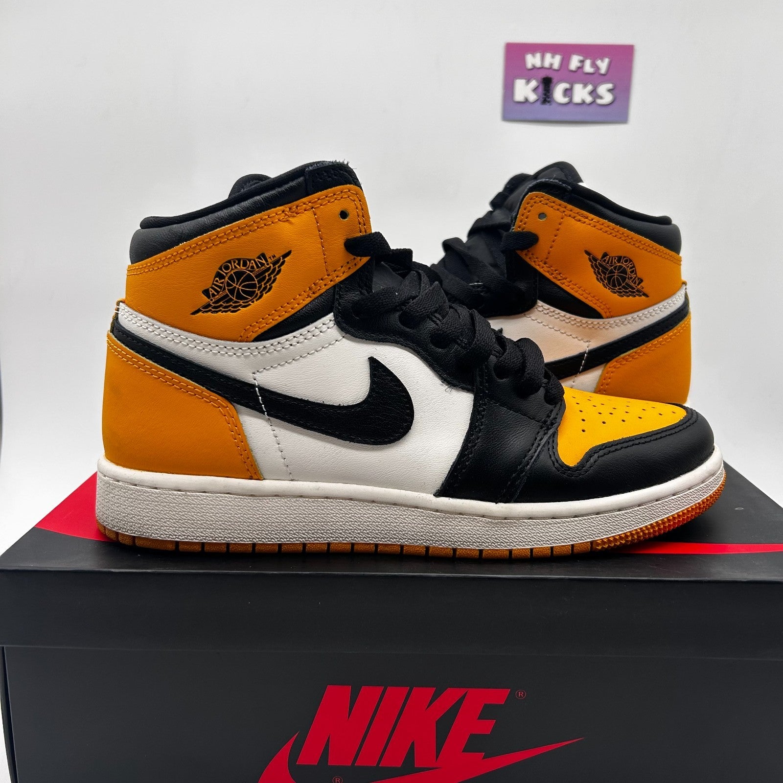 Size 5.5Y-Nike Air Jordan 1 Retro High OG GS Taxi/Black-Sail