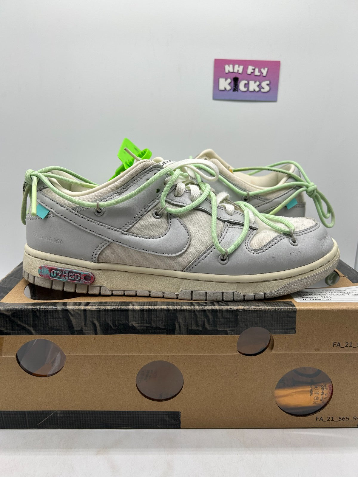 Size 9.5 Nike Dunk Low Off-White Lot 7 Sail/Neutral Grey-Vapor Green