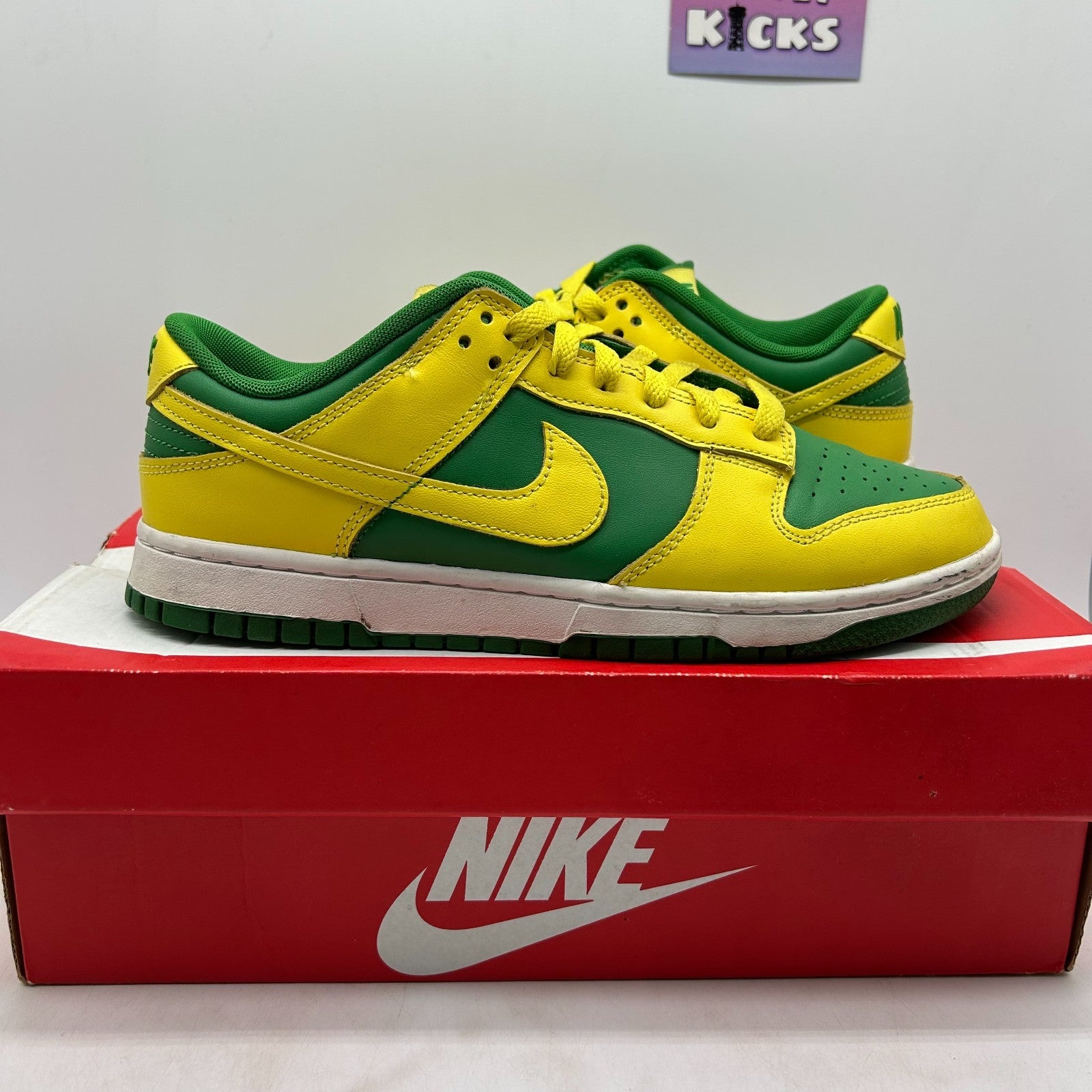 Size 8 Nike Dunk Low Retro Reverse Brazil Apple Green/Yellow Strike-White