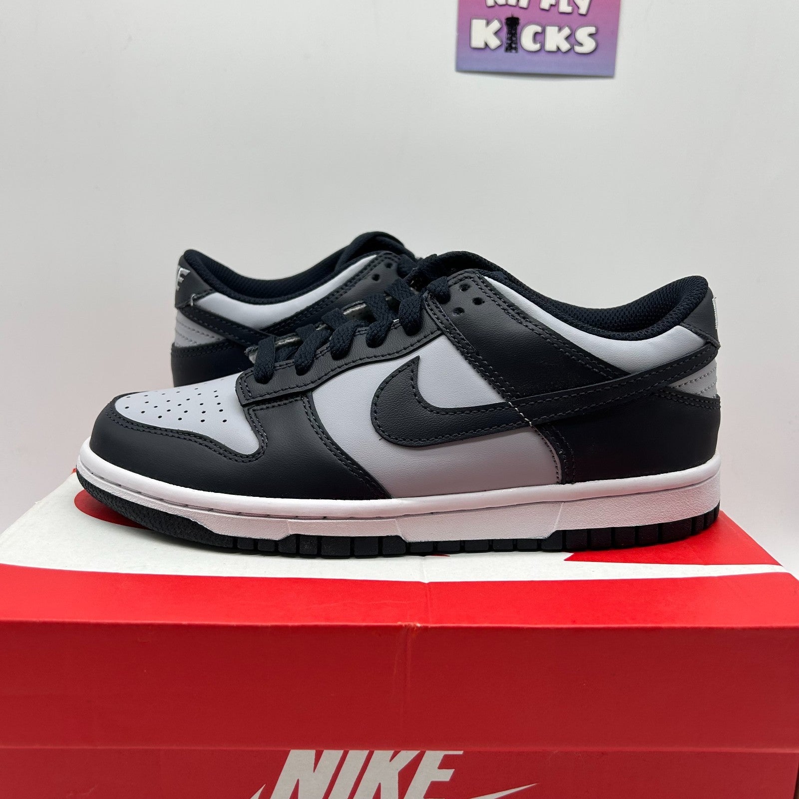 Size 5Y Nike Dunk Low Georgetown GS Wolf Gray/Black NEW