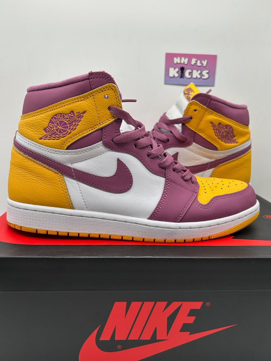 Air Jordan 1 High Brotherhood Size 10.5 (WITH REPLACEMENT BOX)