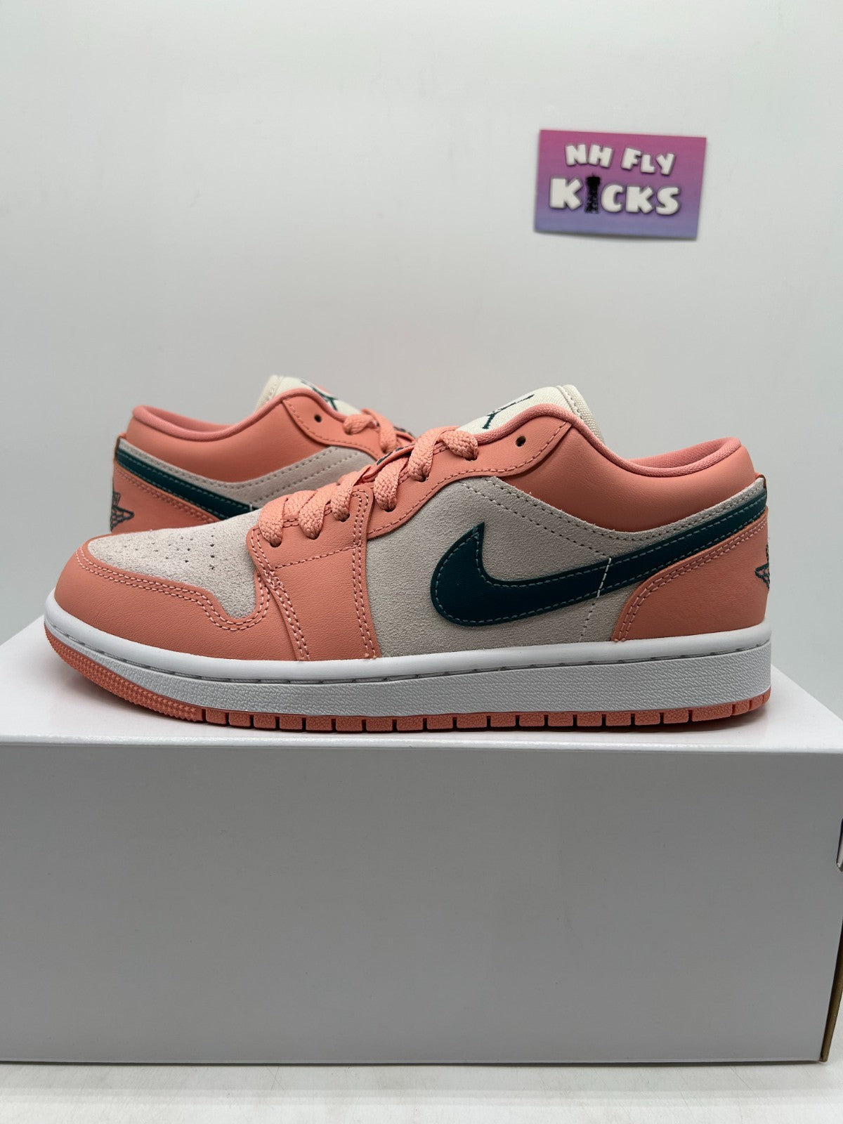 Size 7 Jordan 1 Low Light Madder Root/Dark Teal Green NEW