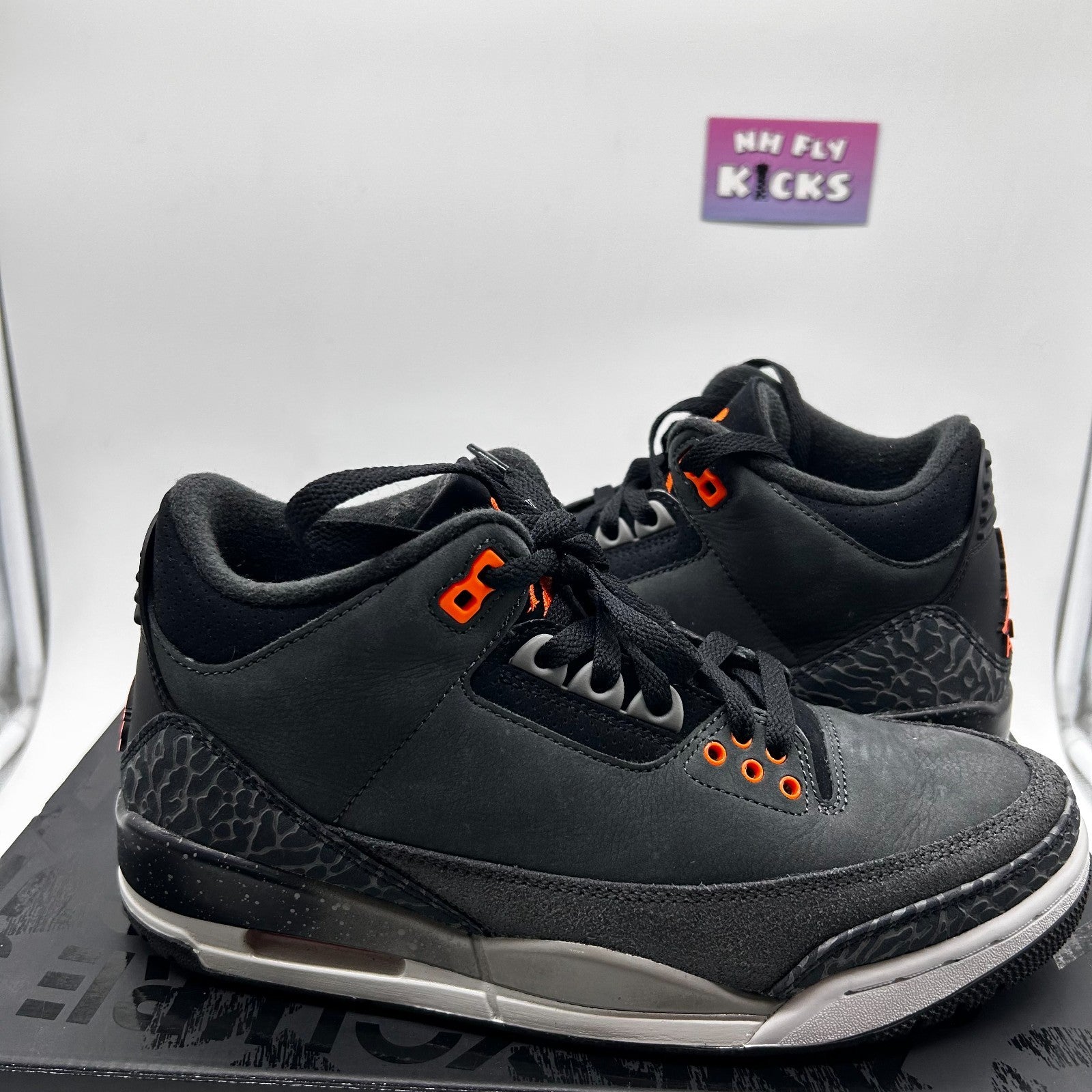 Size 7 Nike Air Jordan 3 Fear Pack Retro Night Stadium/Total Orange