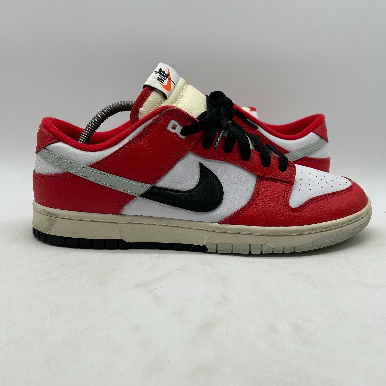 Size 10.5 Nike Dunk Low Chicago Split University Red/White